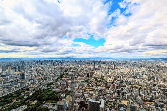 上空から見た街の様子