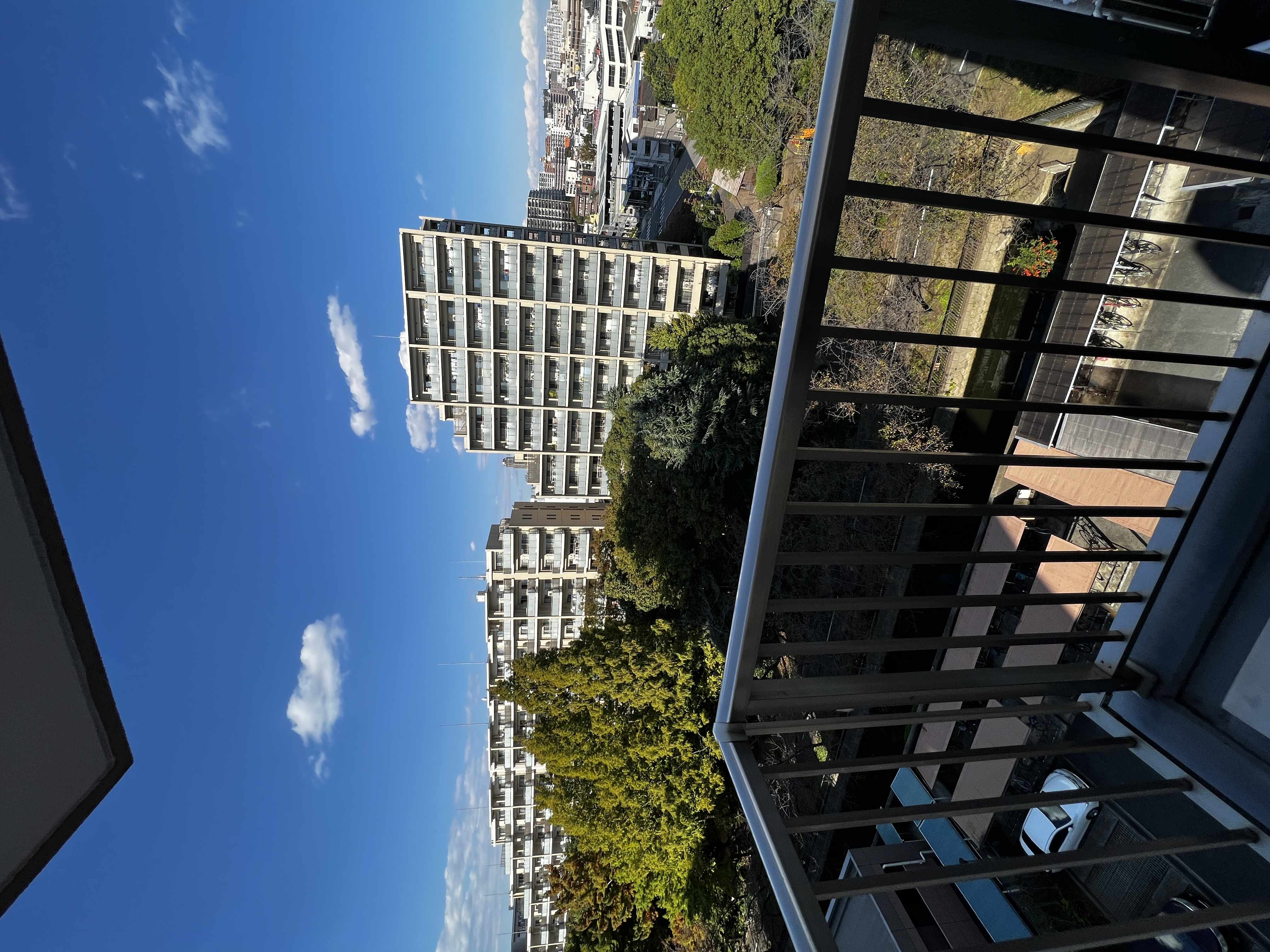 北側バルコニー