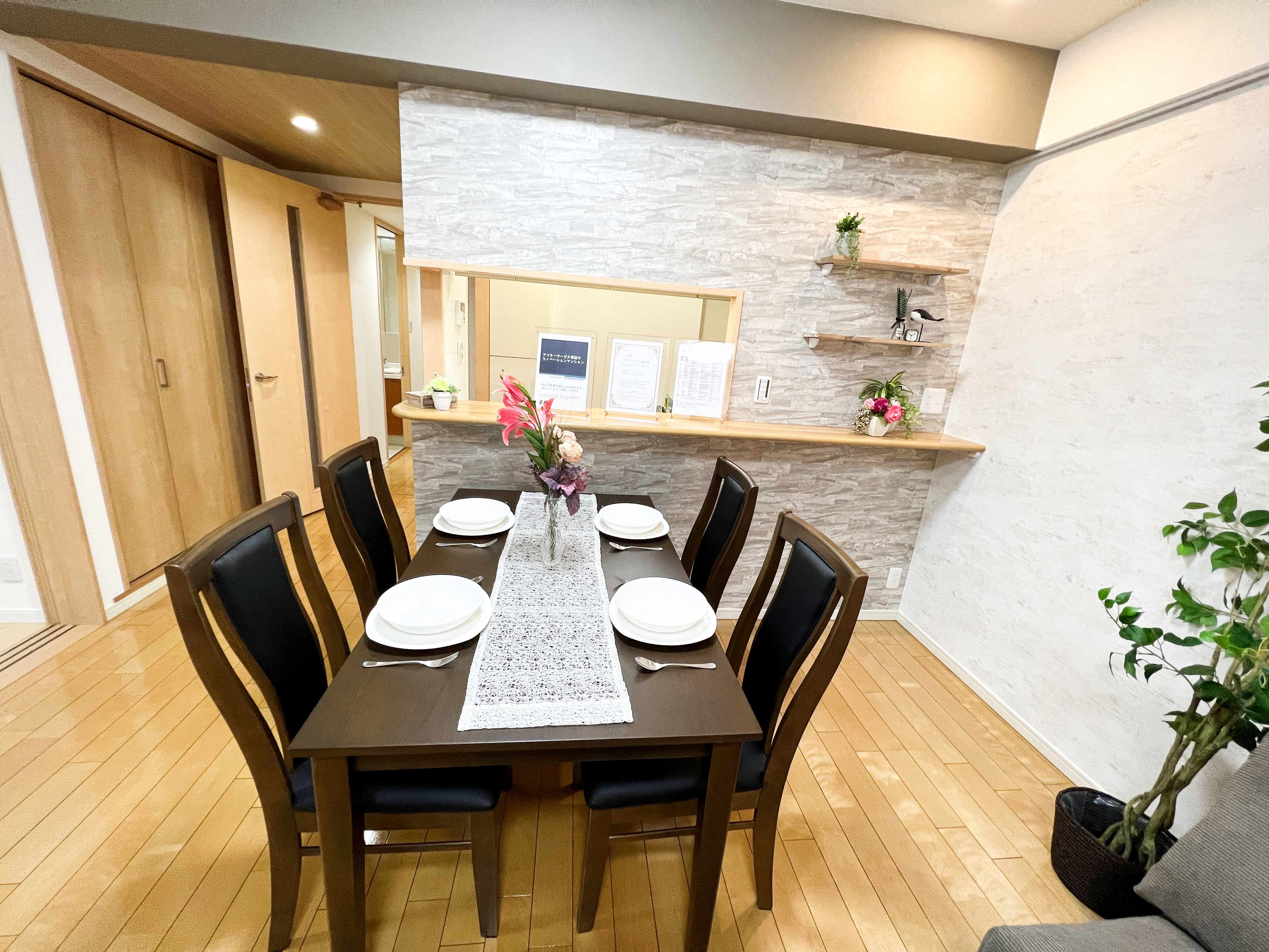 ご家族と会話を楽しみながらお料理ができる対面キッチン